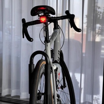 Magene L308 Smart Emoji Gif Велосипедный задний фонарь USB C BT IPX6