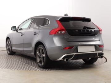 Volvo S40 II 2015 Volvo V40 2.0 D3, Skóra, Xenon, Bi-Xenon, Klima, zdjęcie 3