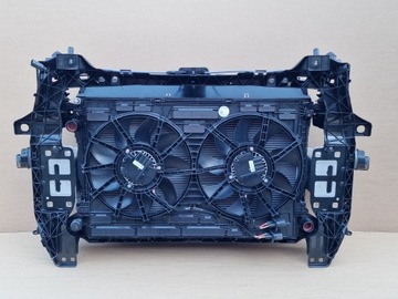 AUDI OE 8W0121251N CHLADIČ VODY