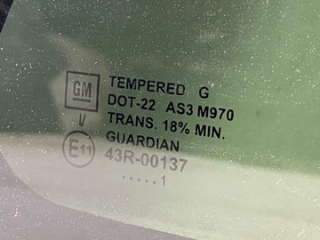 CADILLAC ESCALADE ESV 03-06R SKLO (OKNO) KAROSERIE PRAVÁ ORIGINÁLNÍ OEM