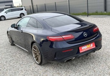 Mercedes Klasa E W213 2019 Mercedes-Benz Klasa E E350 Coupe Amg-line 300 KM Bezwypadkowy Warszawa, zdjęcie 3