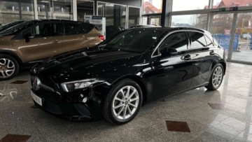 Mercedes Klasa A W177/V177 Hatchback 1.3 160 109KM 2018 Mercedes-Benz Klasa A Nowy model Kamera Navi Full Led MOZLIWA ZAMIANA 1.3, zdjęcie 9