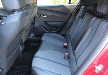 Peugeot 2008 II SUV 1.2 PureTech 130KM 2023 Peugeot 2008 Allure Pack EAT8 Fv23 Od RiA 1.2 Benzyna 130KM, zdjęcie 17