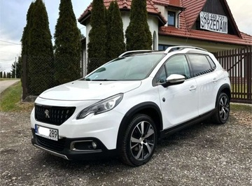 Peugeot 2008 I SUV Facelifting 1.2 PureTech 110KM 2018 Peugeot 2008 Peugeot 2008 PureTech 110 StopampStart Crossway 1.2 Benzyna, zdjęcie 4