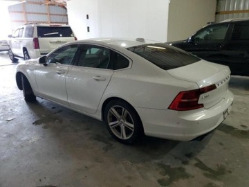 Volvo S90 II 2017 Volvo S90 2017 Volvo S90 T5 FWD Momentum 2.0 Benzyna 250KM, zdjęcie 2