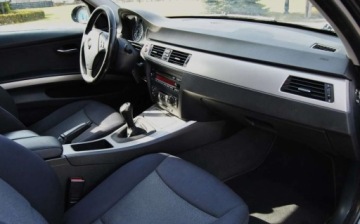 BMW Seria 3 E90-91-92-93 Limuzyna E90 320d 163KM 2006 BMW Seria 3 2.0 Diesel 163KM, Dobre wyposazenie, 2 Komplety kol, Ladnie ut, zdjęcie 6