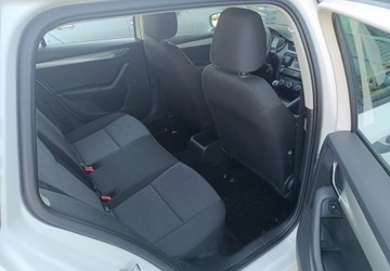 Skoda Octavia III Kombi 1.6 TDI 110KM 2016 Skoda Octavia Skoda Octavia 1.6 TDI (Green tec) 4x4 Joy 1.6 Diesel 110KM, zdjęcie 16