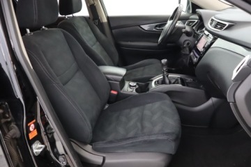 Nissan X-Trail III Terenowy 1.6 dCi 130KM 2016 Nissan X-Trail 1.6 dCi, Salon Polska, Serwis ASO, zdjęcie 7