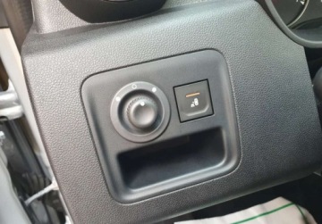 Dacia Duster II SUV 1.2 TCe 125KM 2018 Dacia Duster Kamera cofania Serwis GetHelp 1.2 Benzyna 125KM, zdjęcie 19