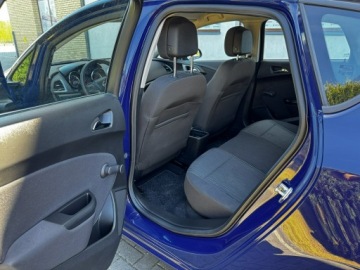 Opel Astra J Hatchback 5d Facelifting 1.4 87KM 2013 Opel Astra Niski przebieg, oryginał lakier, zdjęcie 17