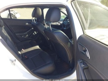 Mercedes GLA II 2020 Mercedes-Benz GLA 250 4Matic 2020 2.0l 2.0 Benzyna 208KM, zdjęcie 12