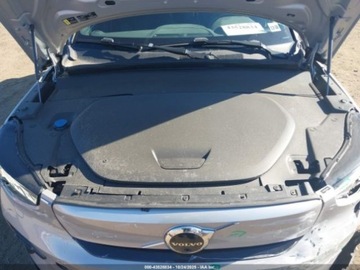 Volvo XC40 2023 Volvo XC 40 Recharge Pure Electric Twin Ultimate 2023 Elektryczny 402KM, zdjęcie 8