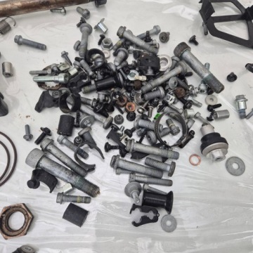 KTM 1190 ADVENTURE 13-16 ВИНТЫ MIX KPL