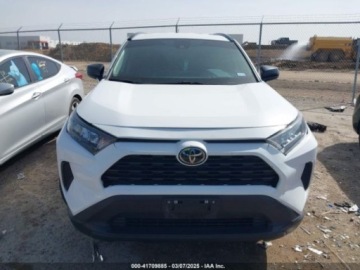 Toyota 2021 Toyota RAV4 2021r., LE, od ubezpieczalni 2.5 Benzyna 203KM, zdjęcie 1