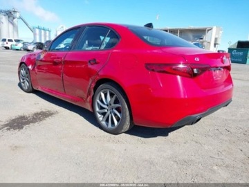 Alfa Romeo Giulia II 2023 Alfa Romeo Giulia 2023r., 4x4, 2.0L 2.0 Benzyna 28KM, zdjęcie 2