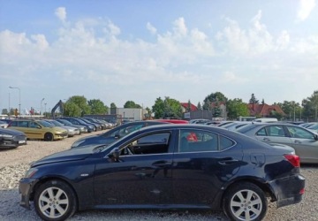 Lexus IS II Sedan 220d 177KM 2005 Lexus IS Lexus IS 2.2 Diesel 177KM, zdjęcie 1