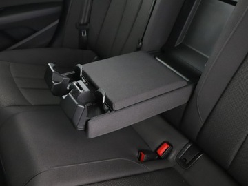 Audi A4 B9 Avant 2.0 TDI 150KM 2017 Audi A4 Avant S-tronic bi-xenon/LED navi klima, zdjęcie 37