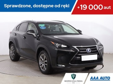 Lexus NX I SUV 300h 197KM 2017 Lexus NX 300h, Salon Polska, 1. Właściciel