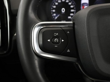 Volvo XC40 Crossover Plug-In 1.5 T4 Plug-in Hybrid 211KM 2021 Volvo XC 40 FV23% PHEV T5 navi kamera tempomat LED, zdjęcie 33