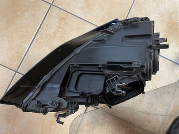 ЛЕВАЯ СВЕТОДИОДНАЯ ФОНАРЬ КСЕНОНОВАЯ AUDI A4 B8 8K0941003P