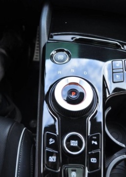 Kia Sportage V SUV 1.6 T-GDI MHEV 150KM 2023 Kia Sportage GT-LINE 1.6T Benzyna Automat DCT 1.6 Benzyna 150KM, zdjęcie 30