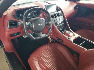 Aston Martin DB11 2020 Aston Martin DB11 Amr 2020 5.2l 5.2 Benzyna 630KM, zdjęcie 8