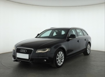 Audi A4 B8 Avant 2.0 TDI 143KM 2009 Audi A4 2.0 TDI, Automat, Klima, Klimatronic, zdjęcie 1