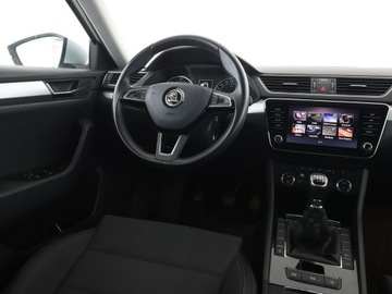 Skoda Superb III Kombi Facelifting 2.0 TDI SCR 150KM 2019 Škoda Superb Skoda Superb FV23 2.0 TDI 6MT Polski, zdjęcie 15