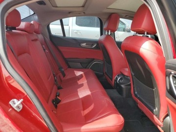 Alfa Romeo Giulia II Sedan Facelifting 2.0 Turbo 280KM 2020 Alfa Romeo Giulia 2020 2.0l 2.0 Benzyna 280KM, zdjęcie 10