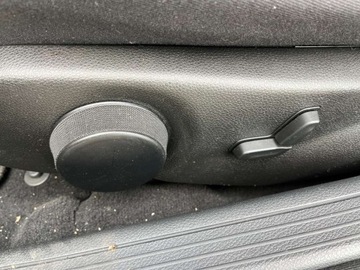 Mercedes Klasa C W204 Kombi T204 1.6 180 K BlueEFFICIENCY 156KM 2012 Mercedes-Benz Klasa C 1.6 benzyna 156 KM 6 biegow zarej w PL zadbany mo, zdjęcie 22