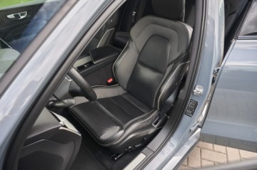 Volvo S60 III 2022 R-DESIGN__ 5 SZTUK W OFERCIE, zdjęcie 24