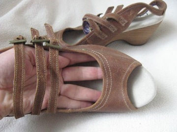 CATERPILLAR wygodne sandały 40 7 SKORA 26,5cm