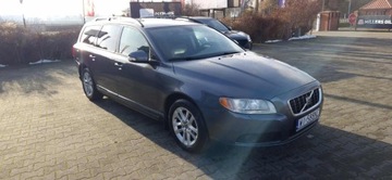 Volvo V70 III Kombi 2.0 145KM 2008 Volvo V70 Ozarow Mazowiecki 2.0 benzyna 2008 rok ALUFELGI, zdjęcie 3