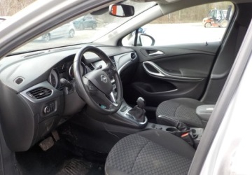 Opel Astra K Sports Tourer 1.6 CDTI 136KM 2017 Opel Astra Automat Diesel Okazja 1.6 Diesel 136KM, zdjęcie 17