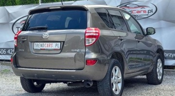 Toyota RAV4 III MPV Facelifting 2.0 Valvematic 158KM 2011 Toyota RAV4 2.0 158 KM 4x4 bezwypadkowa serwisowana Oplacona 2.0 Benzyna, zdjęcie 23
