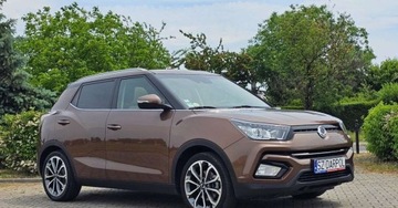 Ssangyong Tivoli Crossover 1.6 115KM 2018 SsangYong Tivoli 1.6 115KM Wentylowane+GrzaneSkóry/ PodgrzewanaKierownica