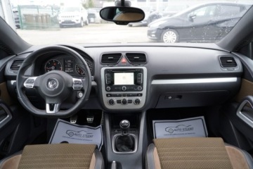 Volkswagen Scirocco III Coupe 2.0 TDI-CR DPF 140KM 2014 Volkswagen Scirocco SportLine Pol-SkoraAlcantara PanoramaNaviKlimatronic, zdjęcie 4