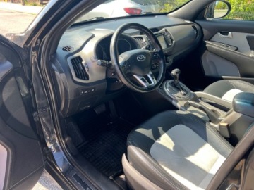 Kia Sportage III SUV Facelifting 2.0 CRDi 184KM 2015 Kia Sportage 4X4 AUTOMAT SKORY NAWIGACJA PANORAMA KAMERA GRZANE FOTELE KIE, zdjęcie 4