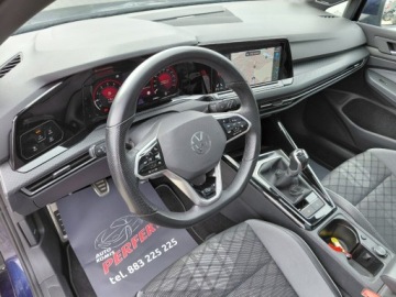 Volkswagen Golf VIII Variant 1.5 TSI 150KM 2023 Volkswagen Golf R Line Panorama Kamera Harman Kardon 1.5 Benzyna 150KM, zdjęcie 8