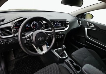 Kia Ceed III Hatchback 1.0 T-GDi 120KM 2020 Kia Ceed SalonPL FV23 Czujniki tyl Grupa Adamowscy Benzyna 120KM, zdjęcie 4