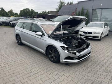 Volkswagen Passat B8 Variant 2.0 TDI BlueMotion SCR 190KM 2016 Volkswagen Passat Highline Automat Podgrzewanie