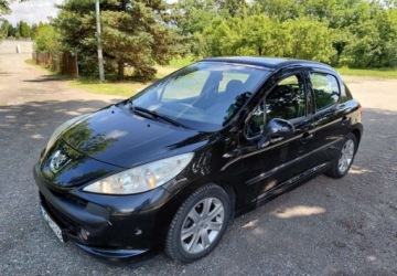 Peugeot 207 Hatchback 5d 1.4 16V 88KM 2006 Peugeot 207 Ladny peugeot 207 hatchback 5drzwi 1.4cm benzyna sprawna klima, zdjęcie 3