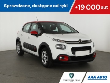 Citroen C3 III Hatchback 1.2 PureTech 110KM 2017 Citroen C3 1.2 PureTech, Salon Polska, Serwis ASO