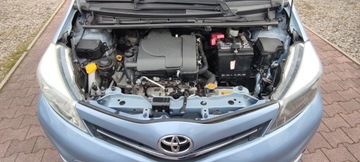Toyota Yaris III Hatchback 5d 1.0 VVT-i 69KM 2013 Toyota Yaris 1.0 VVT-i Klima Tempomat Alufelgi, zdjęcie 11