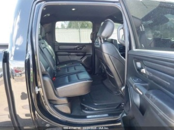 RAM 1500 2022r., 4x4, 5.7L 5.7 Benzyna 395KM, zdjęcie 9