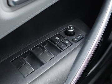 Toyota Corolla XII 2019 Toyota Corolla 2.0 Hybrid, Salon Polska, zdjęcie 16