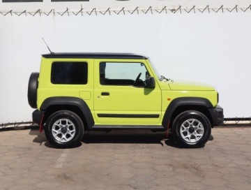 Suzuki Jimny IV Terenowy N1 1.5 VVT 102KM 2023 Suzuki Jimny 1.5 AllGrip, Salon Polska, zdjęcie 5