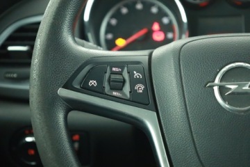 Opel Astra J GTC 1.4 Turbo ECOTEC 140KM 2014 Opel Astra 1.4 T, GAZ, Klima, Tempomat, zdjęcie 15