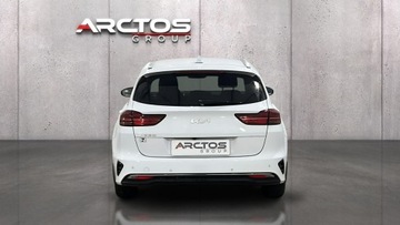 Kia Ceed III Kombi Facelifting 1.0 T-GDI 100KM 2022 Kia Nowy Ceed 1.0 T-GDI Manua Kombi, zdjęcie 3