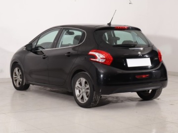 Peugeot 208 I Hatchback 3d 1.2 VTI 82KM 2014 Peugeot 208 1.2 PureTech, Navi, Klima, zdjęcie 3